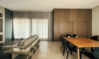 Imagem 6: Casa para aluguel e venda tem 227 metros quadrados com 4 quartos