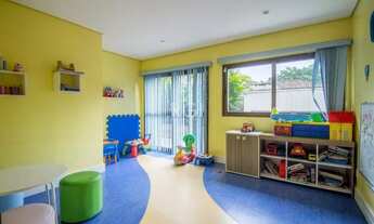 Imagem 4: Apartamento com três (3) dormitórios, uma (1) suíte, duas (2) vagas de garagem, depósito