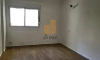 Imagem 6: Apartamento com 2 dormitórios e 1 vaga bem localizado em rua arborizada e tranquila - San