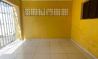 Imagem 7: Casa para venda no Conj. Panatis, 3 quartos, quintal amplo