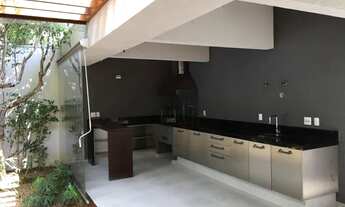 Imagem 4: Casa reformada com 4 suítes à venda em Alto de Pinheiros