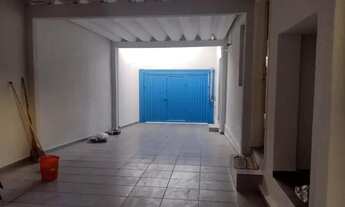 Imagem 2: Casa para venda possui 214 metros quadrados com 3 quartos em Jardim Eldorado - Anápolis