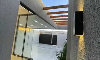 Imagem 2: Casa para venda com 105 metros quadrados com 3 quartos