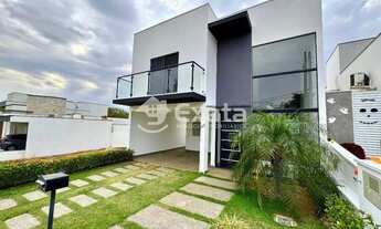 Imagem: Casa de Alto Padrão para Locação no Condomínio