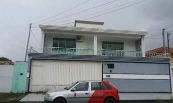 Imagem: A casa para venda tem 380 metros quadrados