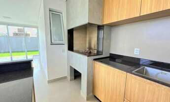 Imagem 7: Sobrado para aluguel possui 176 metros quadrados com 3 quartos em Campeche - Florianópolis