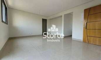 Imagem 7: Apartamento com armários de 3/4 à venda, 83 m² por R$ 500.000 - Tibery - Uberlândia/MG