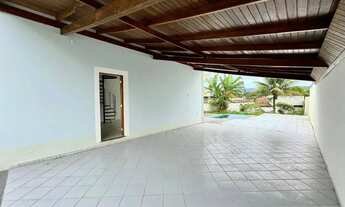 Imagem 2: Casa ampla com piscina à venda no Ceniro Martins em São José - SC