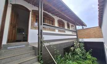 Imagem: Casa á venda no bairro Santa Monica, Belo