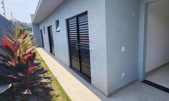 Imagem 5: Casa térrea em Conjunto Village para Locação por R$5.500/Mês no Jd. Estância Brasil - Atib