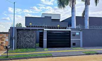 Imagem: Casa Sítios Santa Luzia 200m²