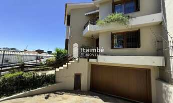 Imagem 2: Casa com piscina 4 dormitórios 2 suítes 2 vagas de garagem próximo ao ATC