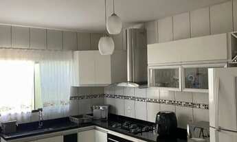 Imagem: Casa à Venda - 98m² Construídos