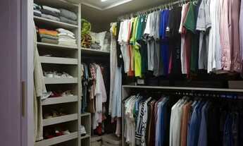 Imagem 5: Excelente Apartamento de 3 Dormitórios sendo uma Suíte Mobiliado no Bairro Ressacada em It