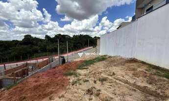 Imagem: Terreno à venda, 215 m² por R$ 260.000,00