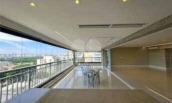 Imagem: Apartamento à venda com 4 quartos, sendo