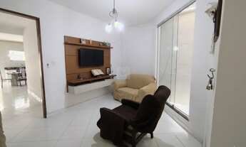 Imagem: Casa Ampla de 5 Quartos à venda no Centro