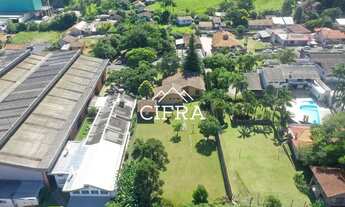 Imagem 5: Casa de Alvenaria - Venda - 03 dormitórios - 240m2 - Investimento - Oportunidade - Rua Ado