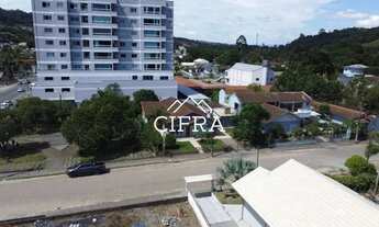 Imagem 2: Casa de Alvenaria - Venda - 04 dormitórios - 247m2 - Rua Artur Siewert - Bairro Budag - Ri