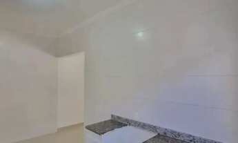 Imagem 4: LINDA CASA PROXIMA AO NOVO SHOPPING COM 2 DORMITÓRIOS SENDO 1 SUITE EM PRAIA GRANDE