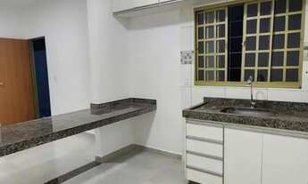 Imagem 2: Casa- 2 quartos, 65m², armários, garagem- Buena Vista III