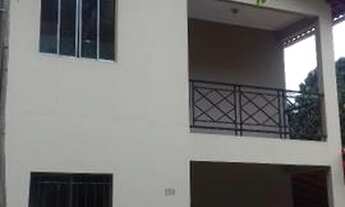 Imagem 3: Casa com três quartos, sem garagem, em Ibiraçu, bairro tranquilo