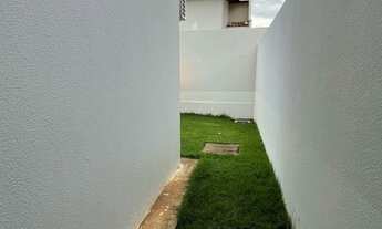 Imagem 5: Casa no alto do Calhau - 3 quartos, com quintal amplo