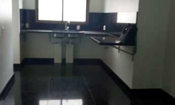 Imagem 6: Edifício de alto padrão, um apto por andar, nunca habitado, lazer completo, portaria 24 hr