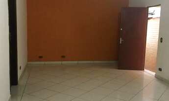 Imagem 2: Casa Comercial para Locação em São Paulo, Vila Iolanda(Lajeado), 4 dormitórios, 1 suíte, 2