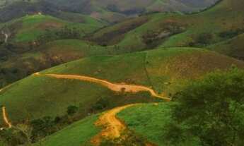 Imagem 2: Linda área próximo a cachoeira do roncador