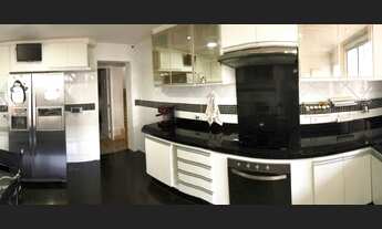 Imagem 2: Casa de condomínio para venda com 330 metros quadrados com 4 quartos