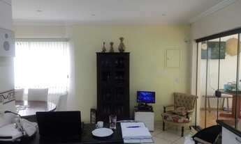 Imagem 6: Sobrado para venda possui 237 metros quadrados com 4 quartos em Jardim do Estádio - Santo