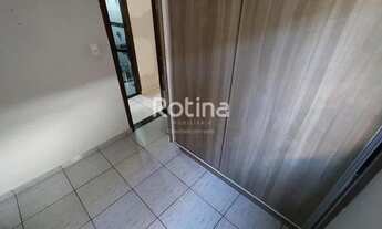 Imagem 7: Casa á venda, com 2 quartos, sendo 1 suíte, 2 vagas, 450.000,00 Residencial Gramado Uberlâ