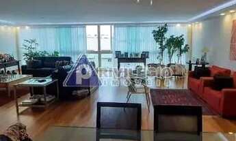 Imagem 4: Privilegio Imóveis Vende: Excelente apartamento na quadra da praia de Ipanema, RJ