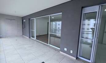 Imagem 4: Apartamento para aluguel possui 135 metros quadrados com 4 quartos, suíte, 2 vagas e lazer