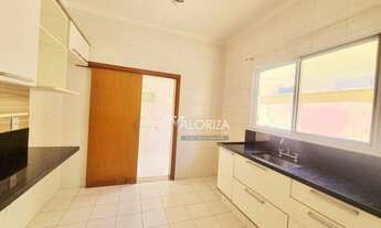 Imagem 5: Casa de condomínio para venda com 190 metros quadrados com 3 quartos