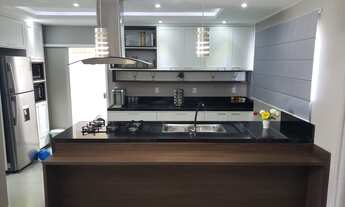 Imagem 2: Casa de condomínio para venda tem 350 metros quadrados com 3 quartos em Lagoa - Macaé - RJ