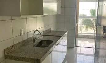 Imagem 2: Apartamento para aluguel possui 95 metros com 3 quartos, com condomínio incluso