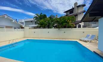 Imagem 4: Aluguel de Temporada e Venda! Casa de 06 dormitórios, ampla área externa, em localização s