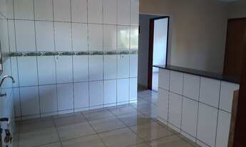 Imagem 5: Linda Casa de Esquina 3 Dormitórios Prox. do Hospital