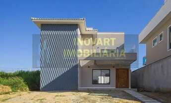 Imagem 1: Casa de condomínio para venda com 250 metros quadrados com 4 quartos