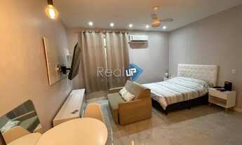 Imagem 1: Conjugado Reformado em Copacabana!