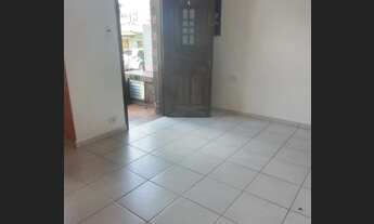 Imagem 5: Casa de vila ao lado da faculdade Belas Artes