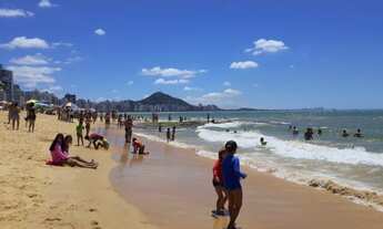 Imagem: Praia de Itapoã. Vila Velha ES. Apto. 2