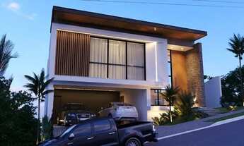 Imagem 6: Casa de condomínio para venda tem 302 metros quadrados com 4 quartos