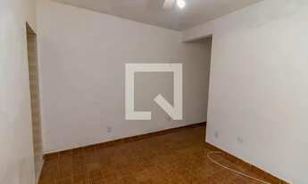 Imagem 2: Casa para Aluguel - Engenho Novo, 2 Quartos, 60 m2