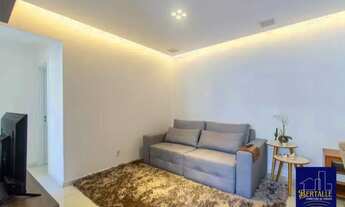 Imagem 7: Apartamento de 02 quartos, todo reformado, claro e bem arejado, com 1 vaga coberta e livre