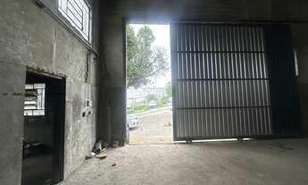 Imagem 2: Galpão para Locação em Santana de Parnaíba, Chácara do Solar I (Fazendinha), 2 banheiros