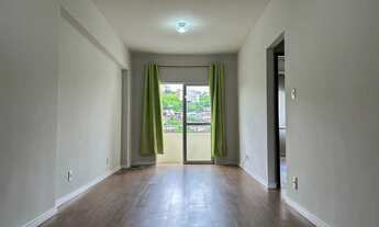 Imagem: 2 quartos com vaga no Centro para venda