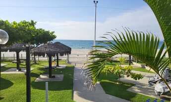 Imagem 3: Sobrado para aluguel de temporada com 4 dormitórios, pé na areia!